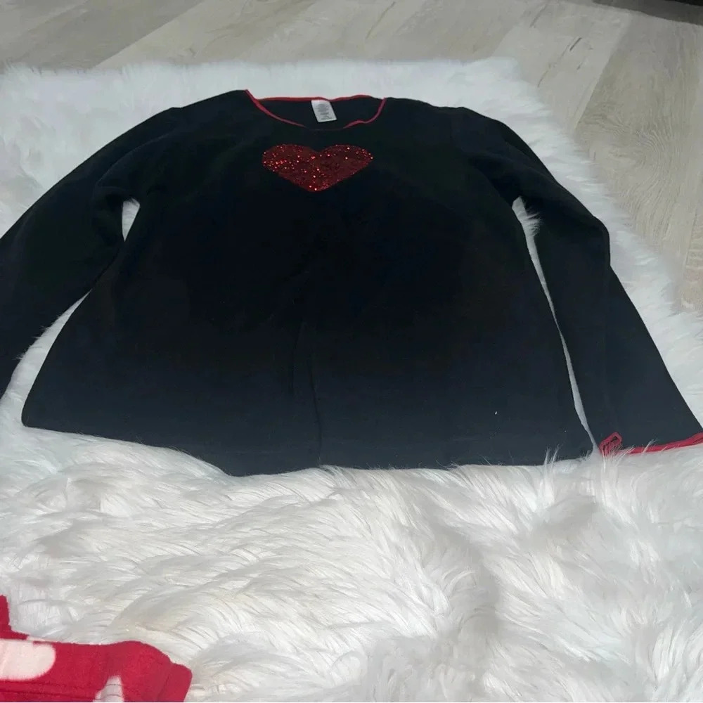 Plush feeling pjs - Picture 2 of 5